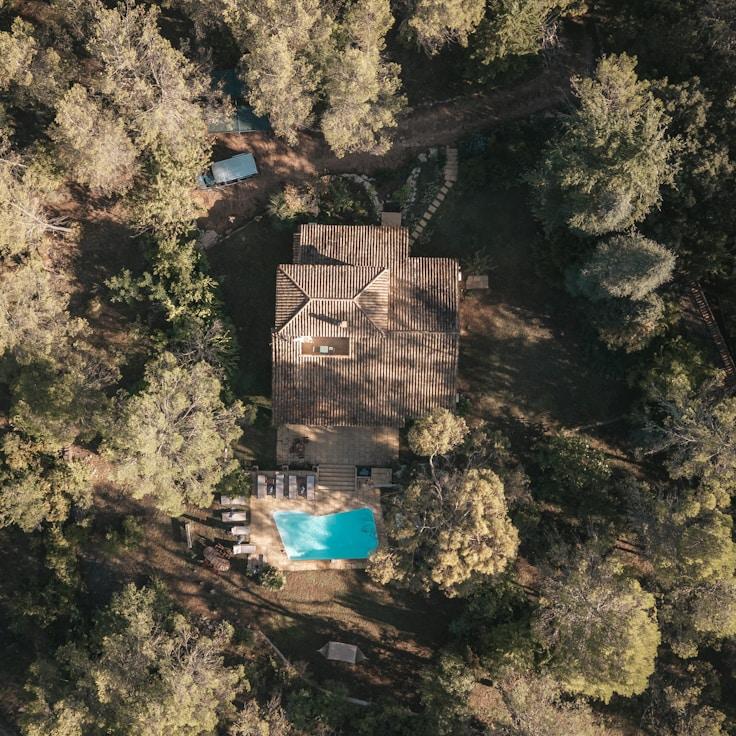 Family terraces and cafés for calm evenings in Lyon